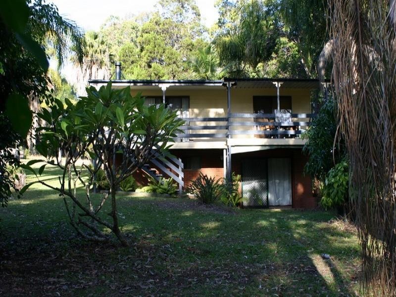 48 Coondooroopa Drive, Macleay Island QLD 4184