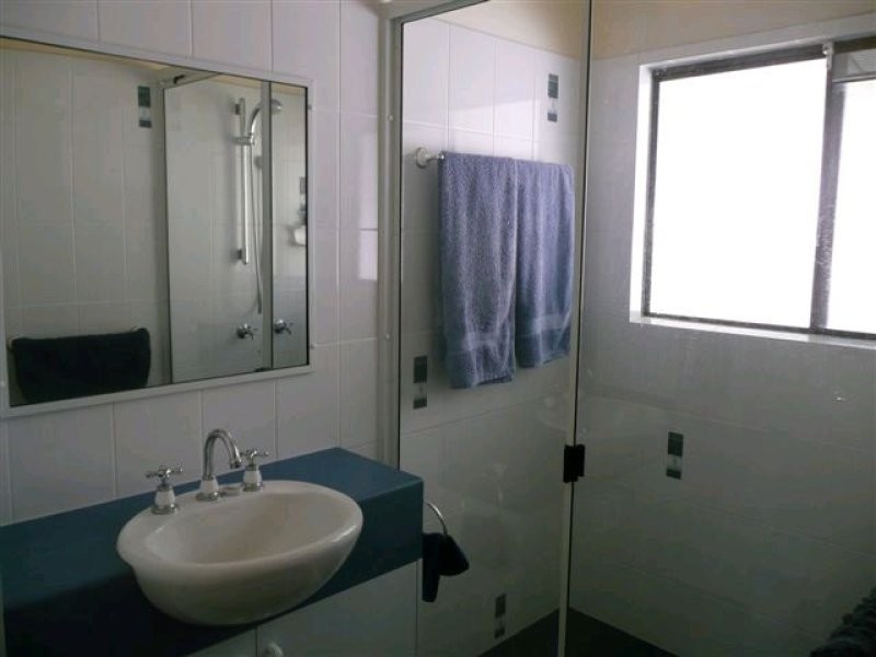 48 Coondooroopa Drive, Macleay Island QLD 4184