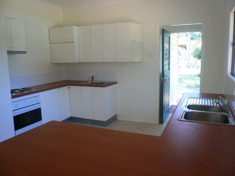 22 Tingara Street, Macleay Island QLD 4184