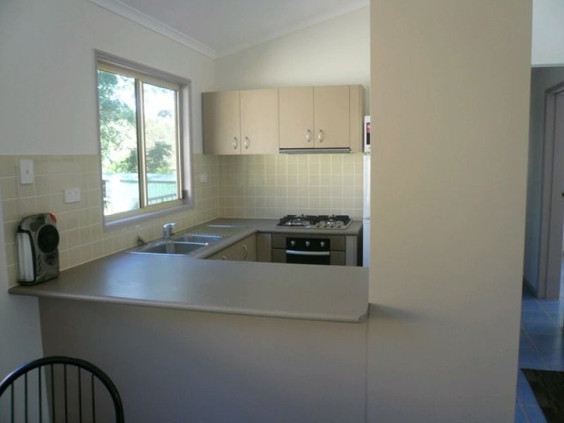 28 Cooee Crescent, Macleay Island QLD 4184