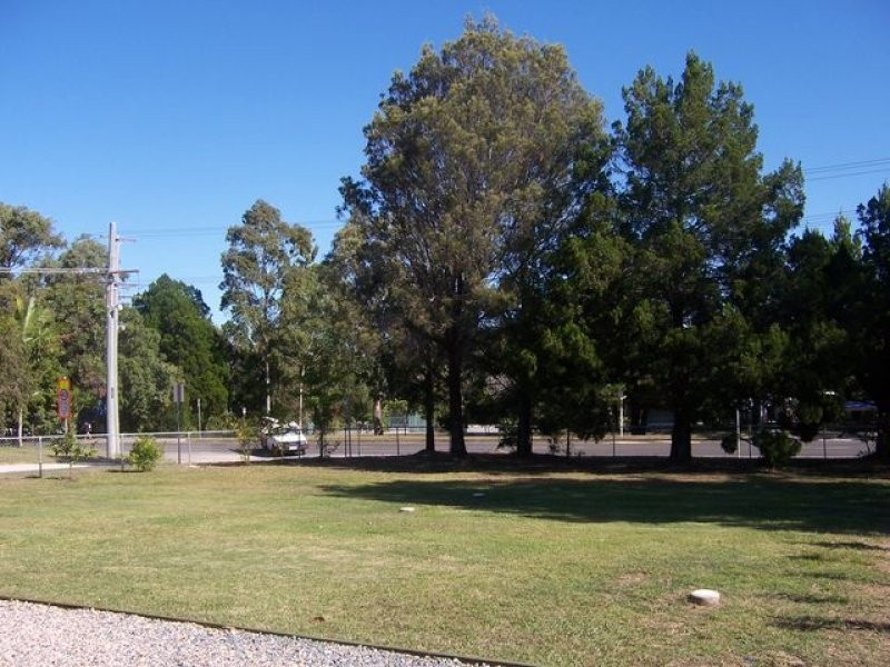 162 High Road Central, Macleay Island QLD 4184