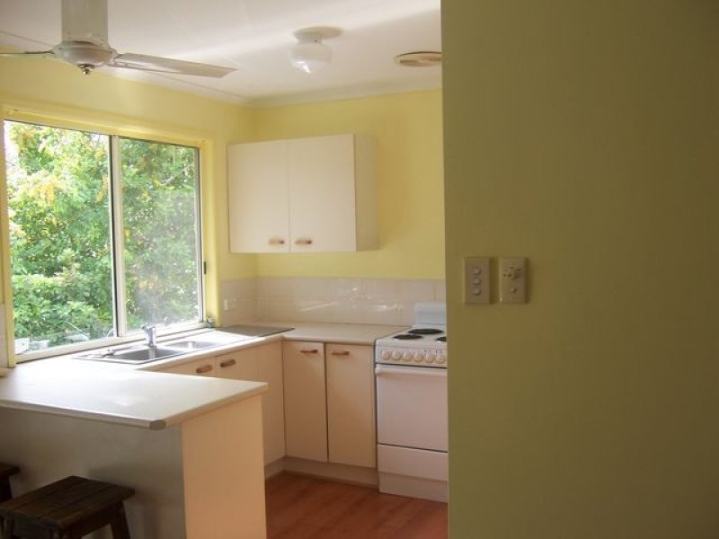 21 Ashton Street, Macleay Island QLD 4184