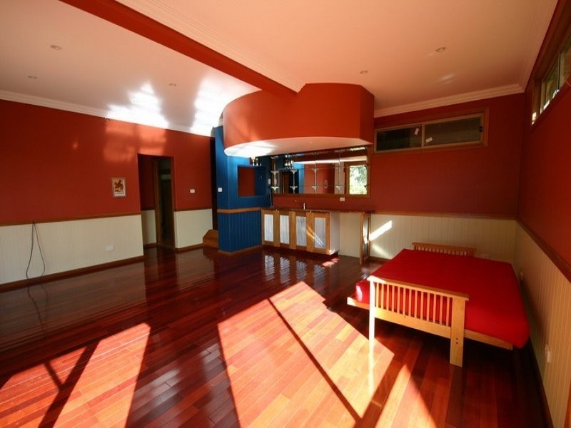 17 Golden Sands Boulevard, Macleay Island QLD 4184