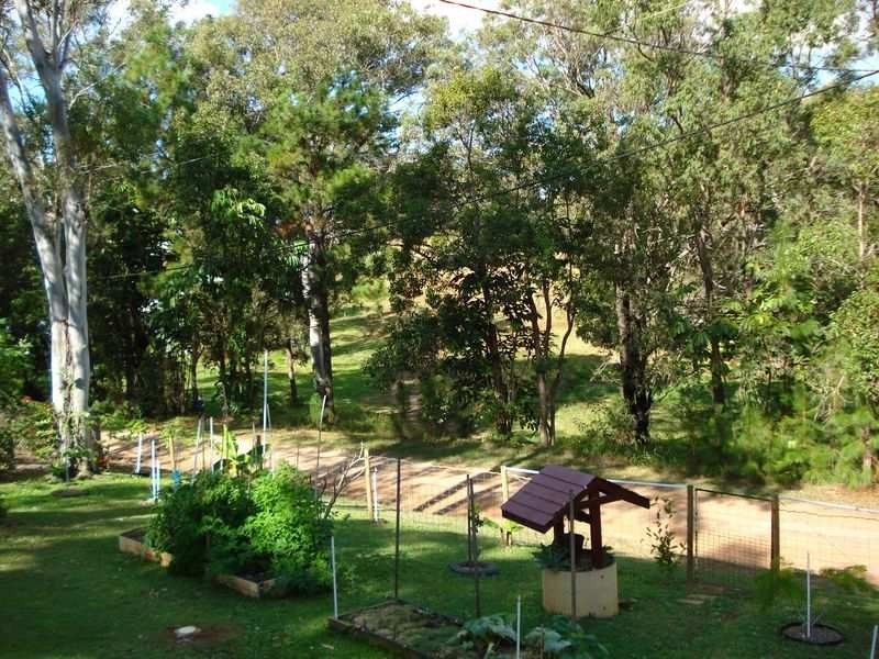 36 Pierhaven, Lamb Island QLD 4184