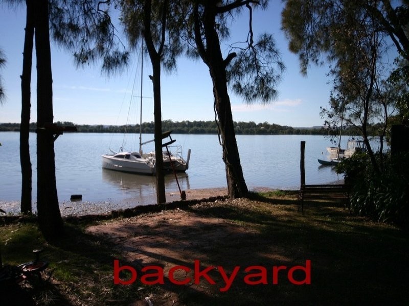 94 Timothy Street, Macleay Island QLD 4184