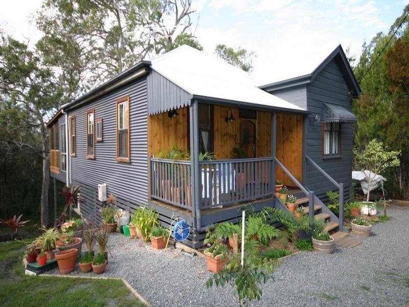 14 Timothy Street, Macleay Island QLD 4184