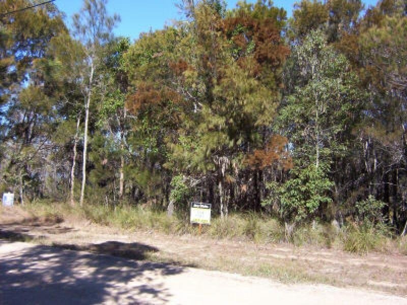 14 Deviot Street, Macleay Island QLD 4184