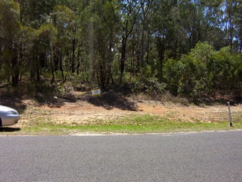 278 High Central Road, Macleay Island QLD 4184