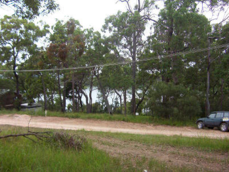 74 Beelong Street, Macleay Island QLD 4184