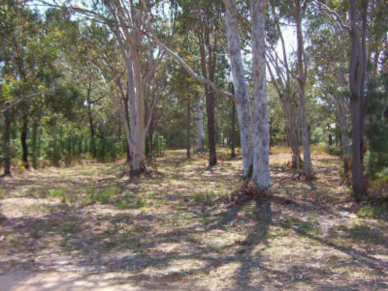 4 Baracoota Street, Macleay Island QLD 4184