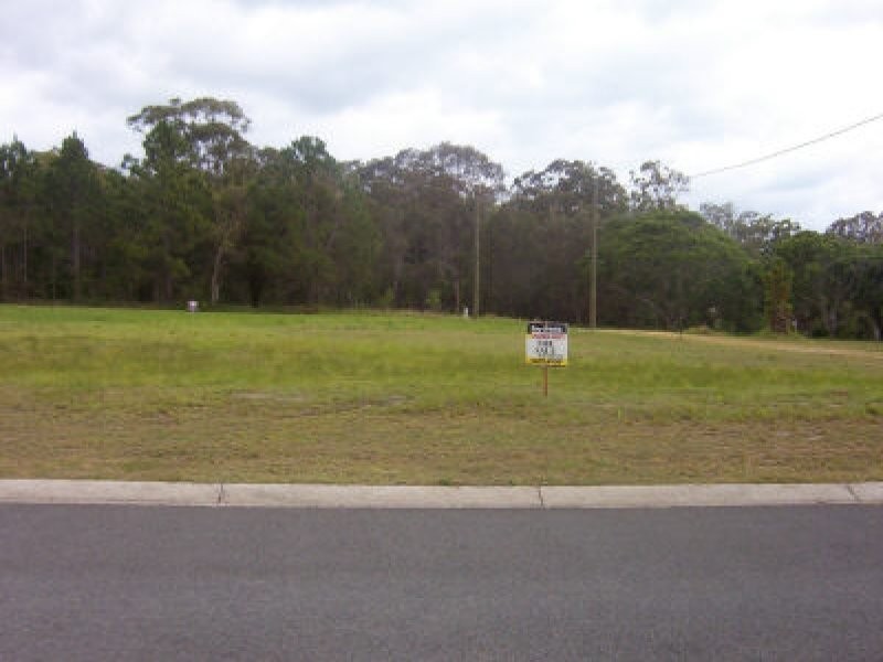 24 Sentosa Terrace, Macleay Island QLD 4184