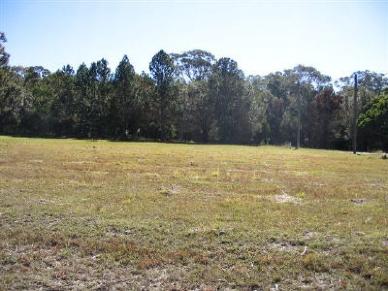 24 Sentosa Terrace, Macleay Island QLD 4184