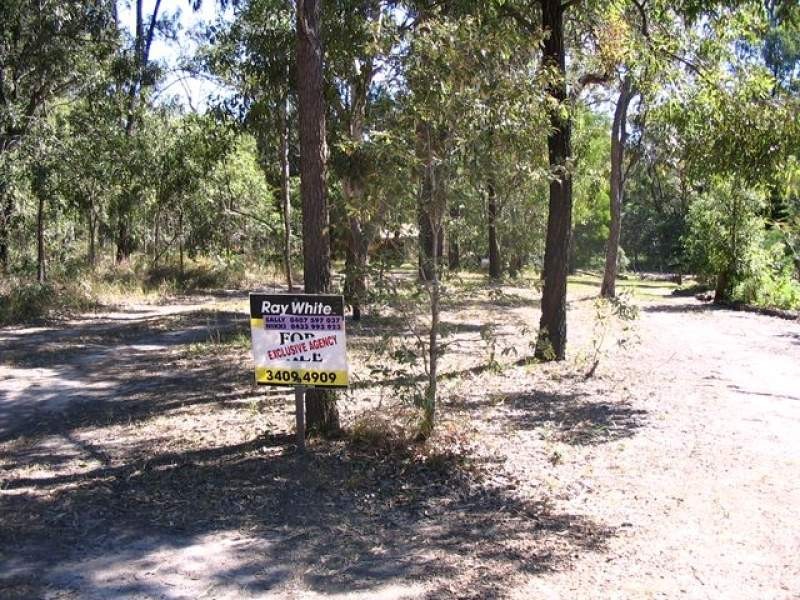 17 Alkira Street, Macleay Island QLD 4184