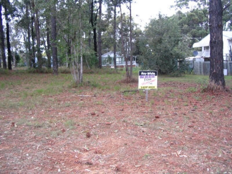 8 Sentosa Terrace, Macleay Island QLD 4184