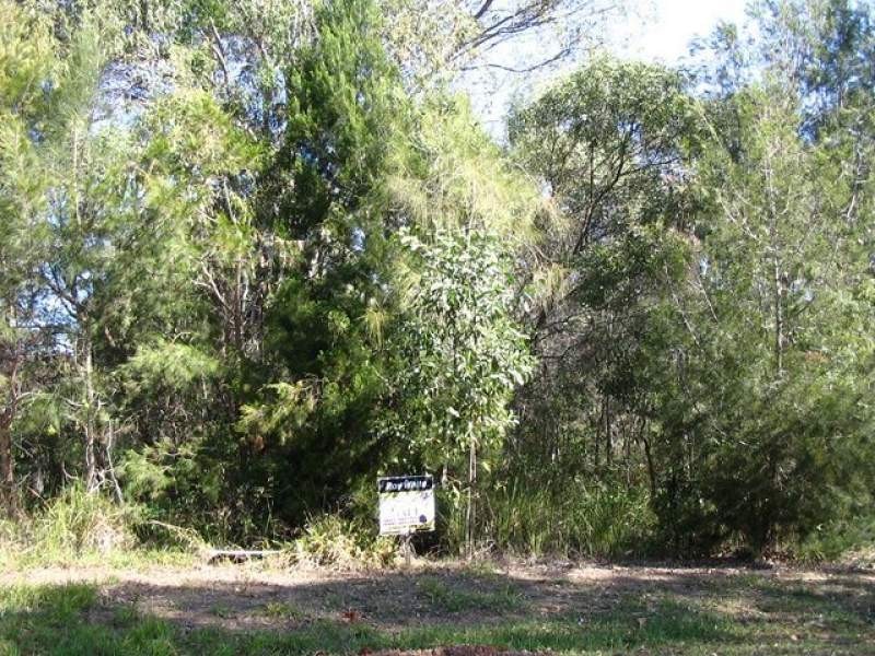 58 Francis Road, Macleay Island QLD 4184