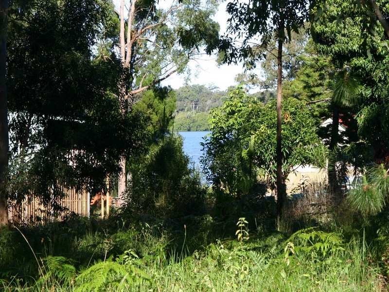 22 marine, Macleay Island QLD 4184