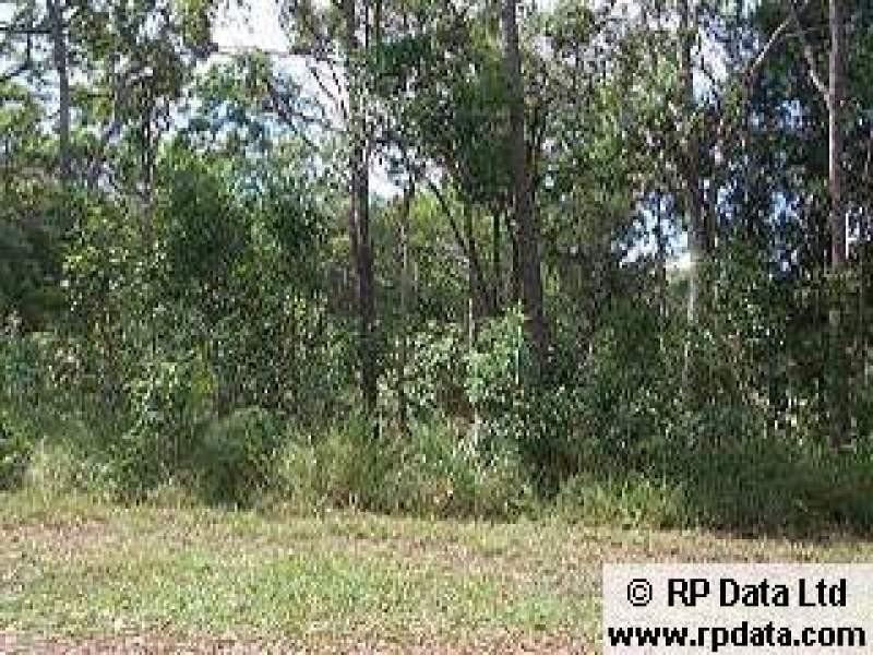 13 Flora Street, Lamb Island QLD 4184