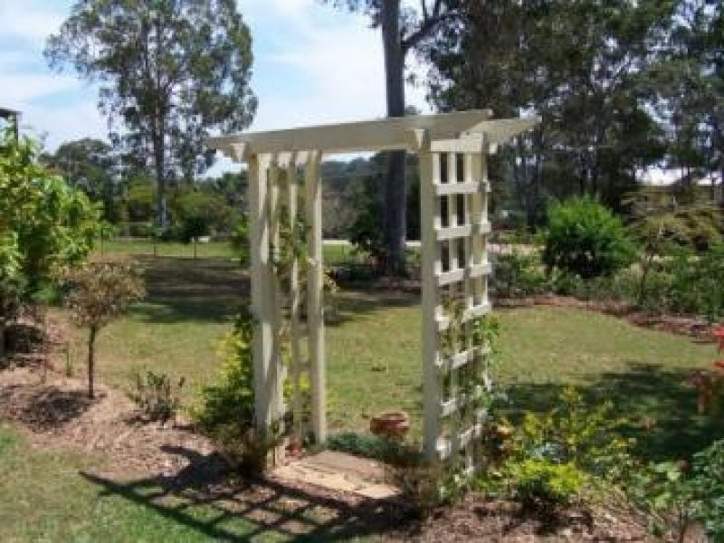 62 Perulpa Drive, Lamb Island QLD 4184