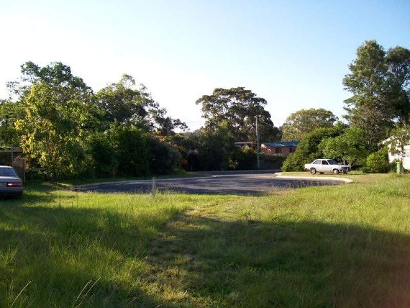 5 Almond Court, Lamb Island QLD 4184