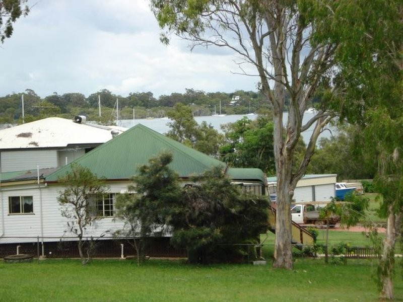 32 Melaleuca Drive, Lamb Island QLD 4184
