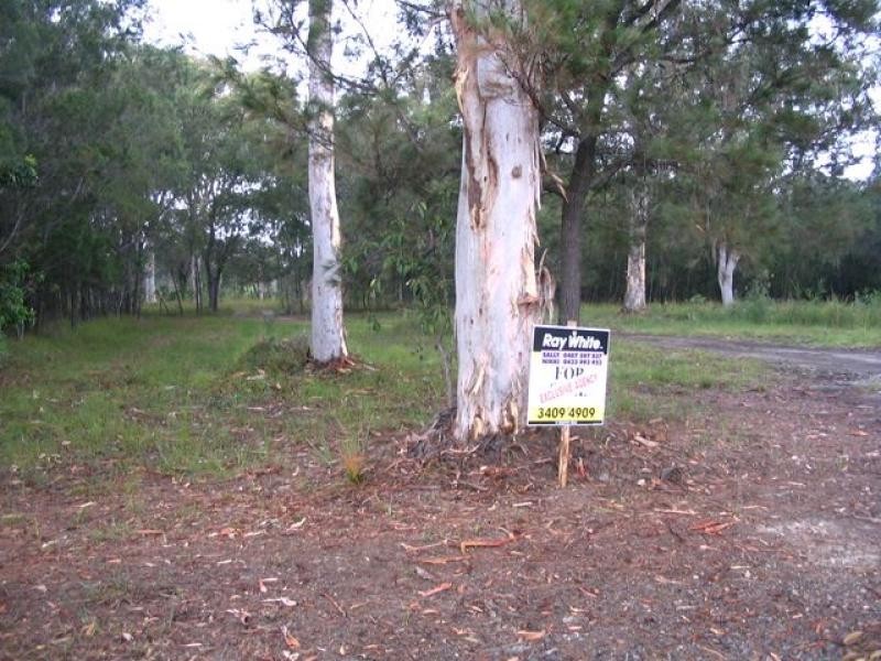 22 Florence, Macleay Island QLD 4184