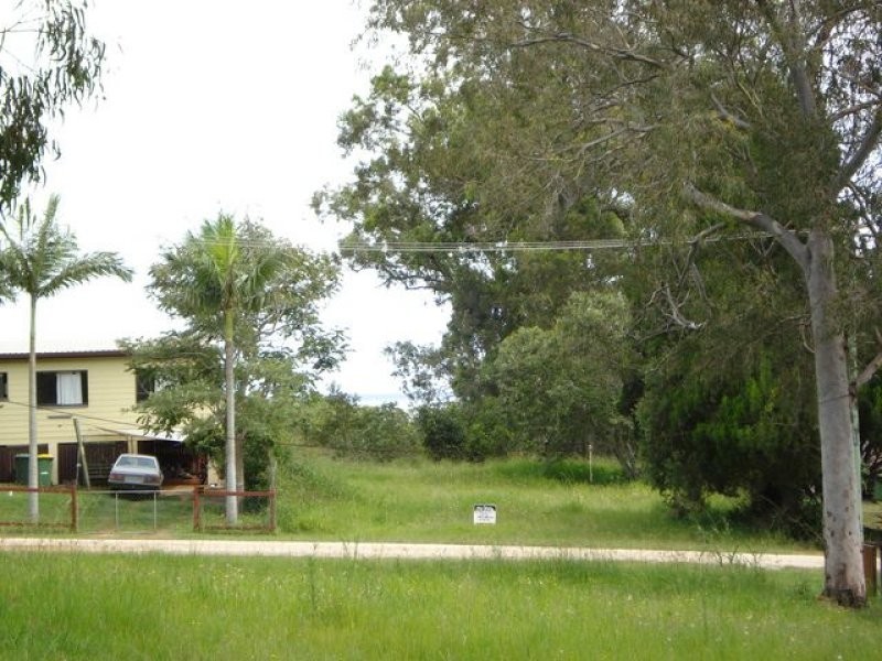 4 Boxwood Avenue, Lamb Island QLD 4184