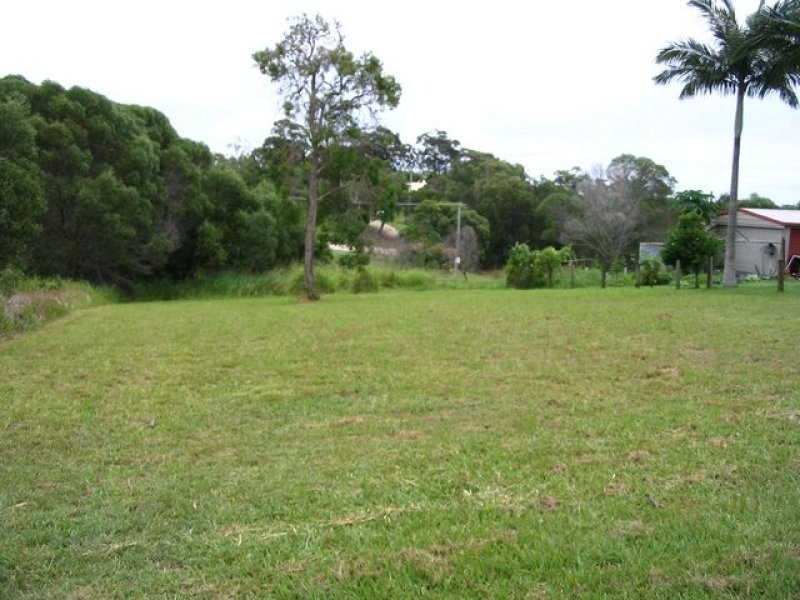 33 Florence Street, Macleay Island QLD 4184