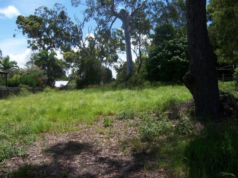 39 Kardinia Street, Macleay Island QLD 4184