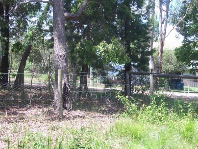 39 Kardinia Street, Macleay Island QLD 4184