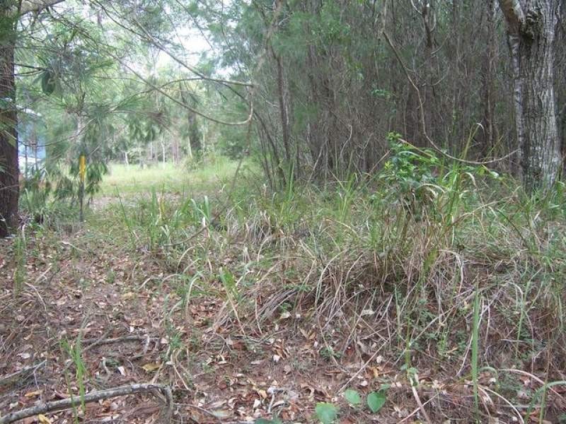 42 Hastings Tce, Macleay Island QLD 4184