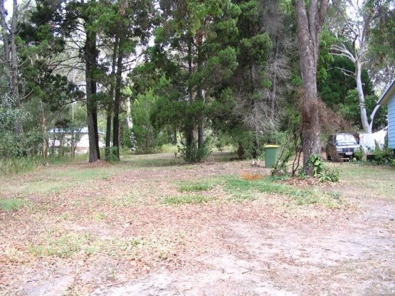 16 Eumina, Macleay Island QLD 4184