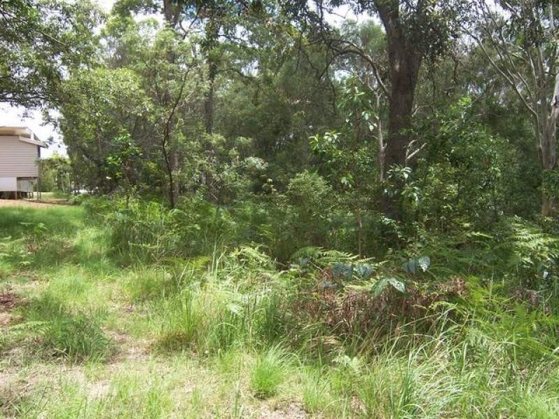 7 Devaney Street, Macleay Island QLD 4184