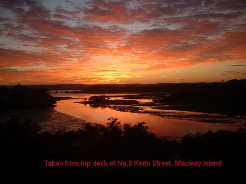 27 Charles, Macleay Island QLD 4184