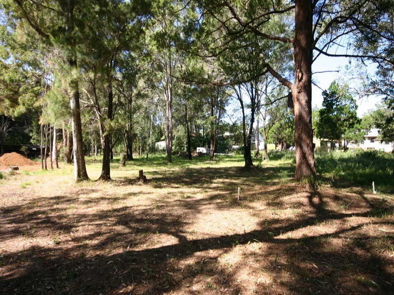 4 Walnut, Macleay Island QLD 4184