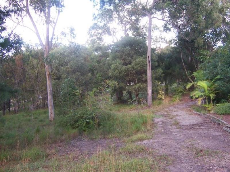 26 warama street, Macleay Island QLD 4184