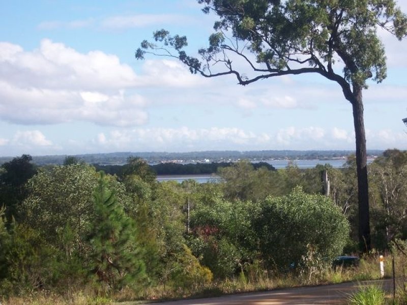 18 Piccaninny Street, Macleay Island QLD 4184