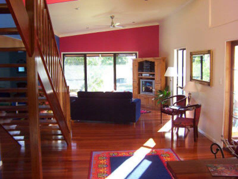 4 Quail Place, Macleay Island QLD 4184