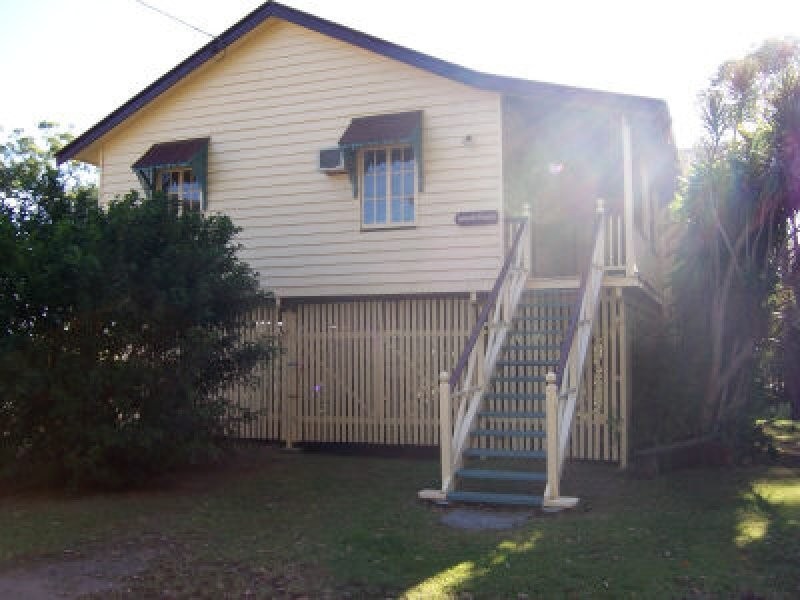 66 Charles Terrace, Macleay Island QLD 4184