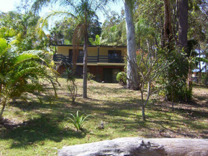 48 Coondooroopa Drive, Macleay Island QLD 4184