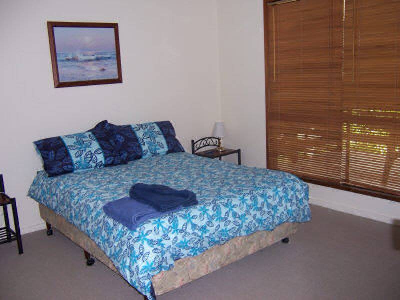 48 Coondooroopa Drive, Macleay Island QLD 4184
