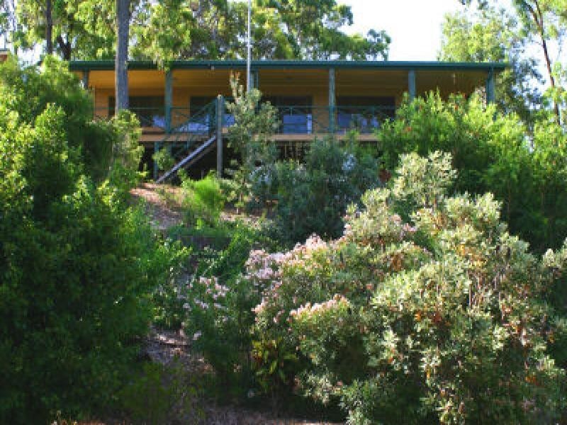 107 Beelong Street, Macleay Island QLD 4184