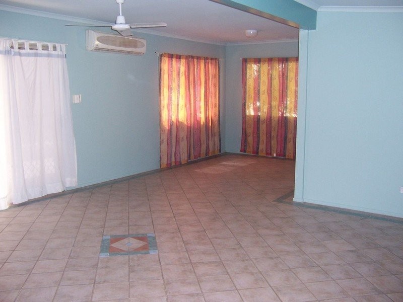 241 High Central Road, Macleay Island QLD 4184