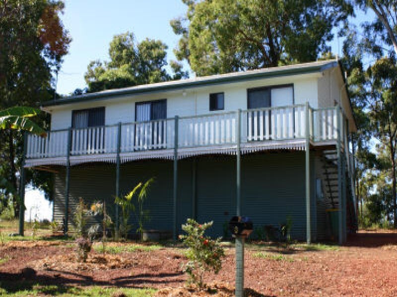 8 Pandora Court, Macleay Island QLD 4184