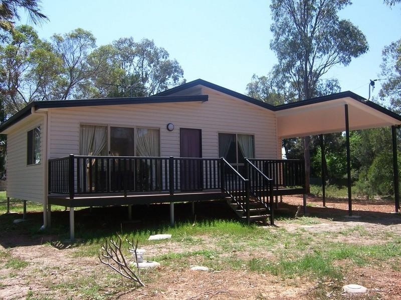 63 Francis Road, Macleay Island QLD 4184