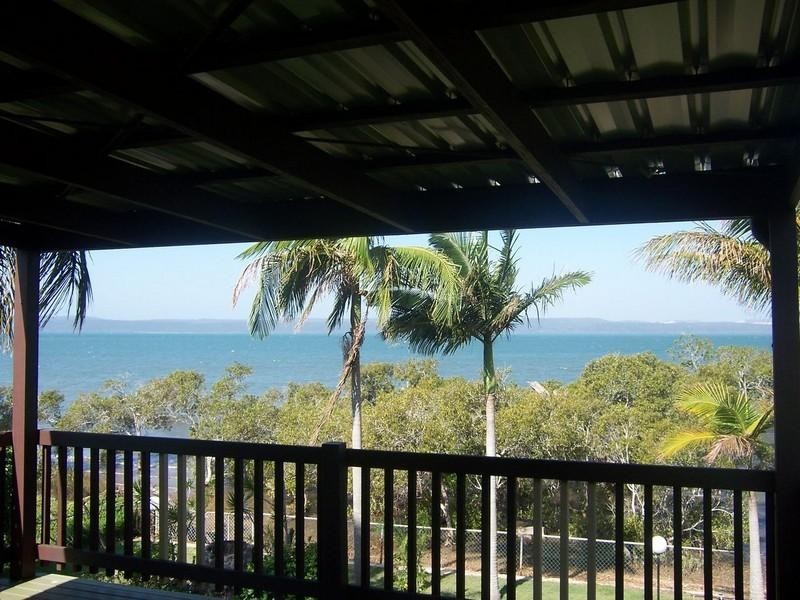 4 Koonwarra Parade, Macleay Island QLD 4184