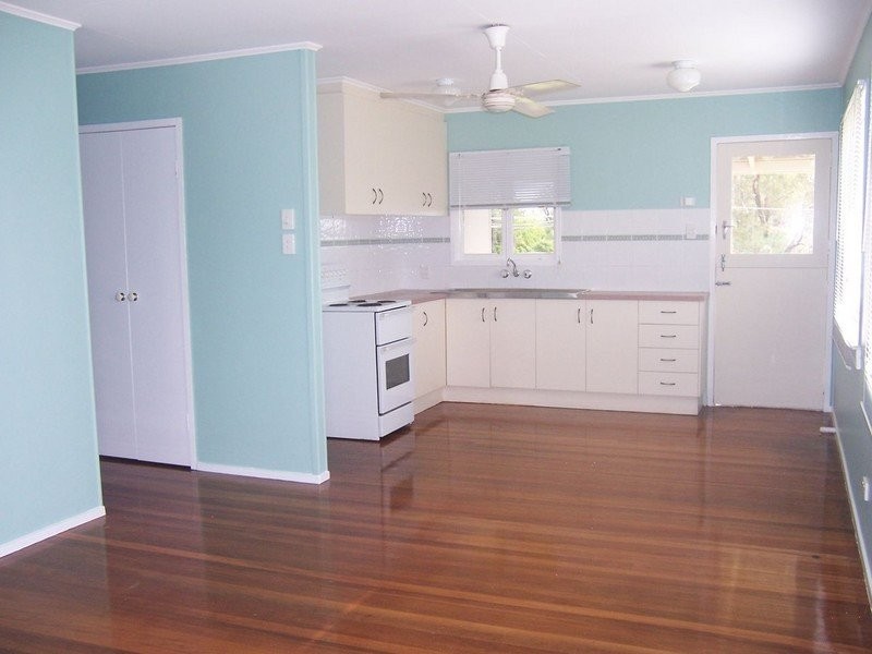 1 Squire Street, Macleay Island QLD 4184