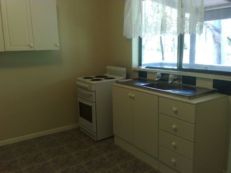 14 Nectar Street, Lamb Island QLD 4184