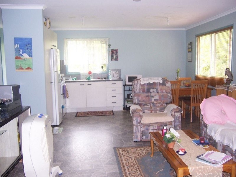 1 Con Street, Macleay Island QLD 4184