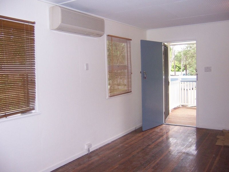 25 Tingara Street, Macleay Island QLD 4184