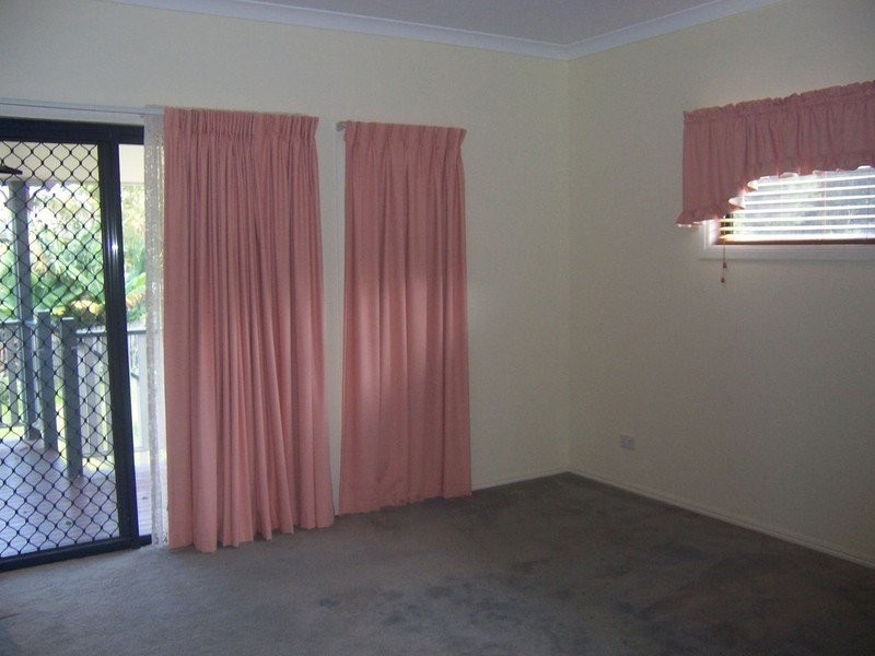 28 Leanne Street, Macleay Island QLD 4184